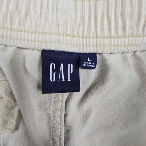 GAP- Mens L 7” Inseam Khaki Corduroy Elastic Waist Drawstring Casual Shorts - Picture 2 of 7